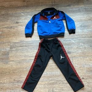 Boys Jordan track suit, size 4/XS.